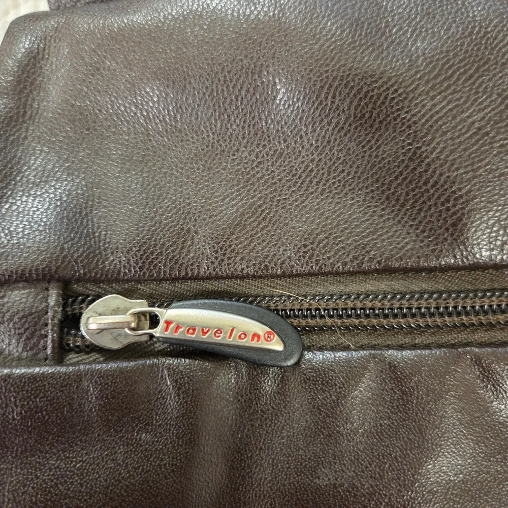 Travelon Dark Brown Leather Sling Crossbody Bag Multi-Pocket Travel Messenger
